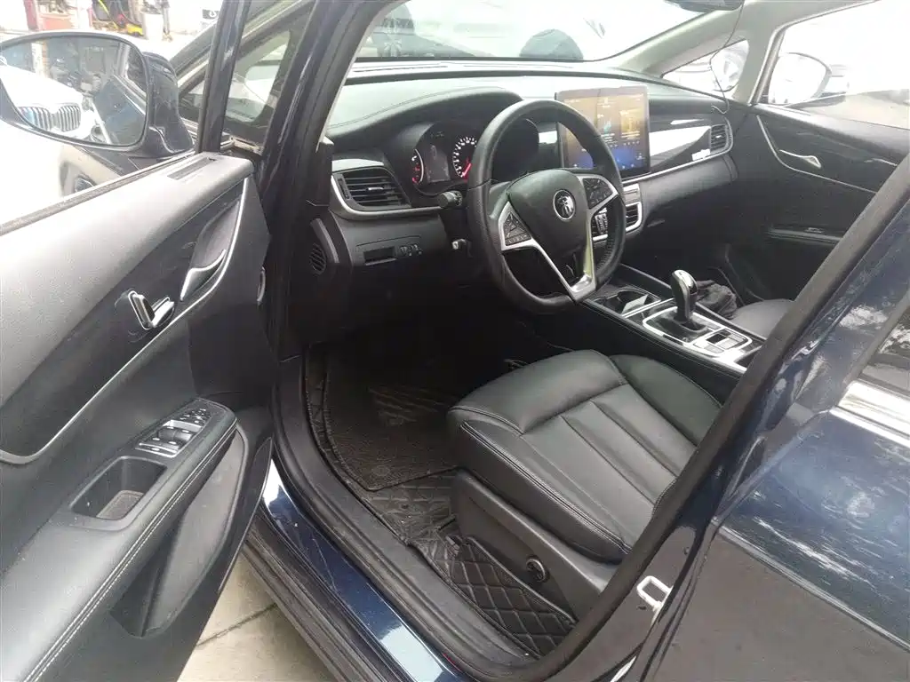 BYD Song MAX 2019 1.5T Auto Smart Connect Dynamic 7-seater China V фото 12