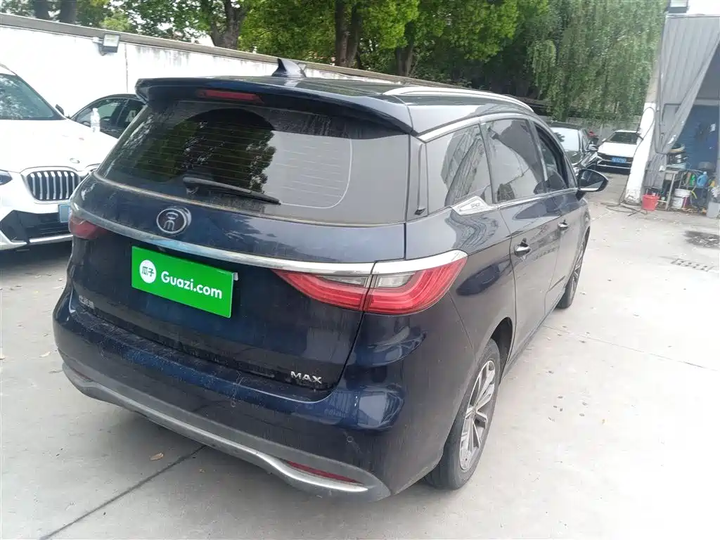 BYD Song MAX 2019 1.5T Auto Smart Connect Dynamic 7-seater China V фото 5
