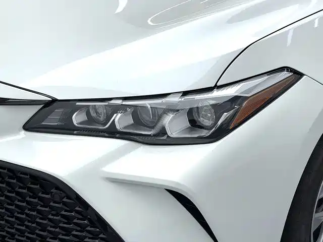 Toyota Avalon 2019 Hybrid 2.5L Luxury Edition China V фото 17