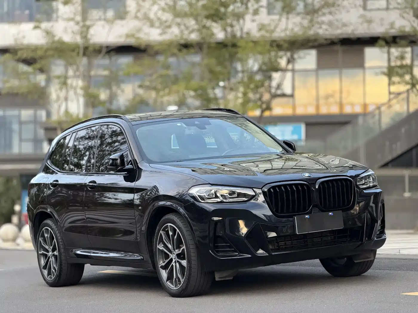 BMW X3 2022 xDrive30i Leading M Night Package фото 3