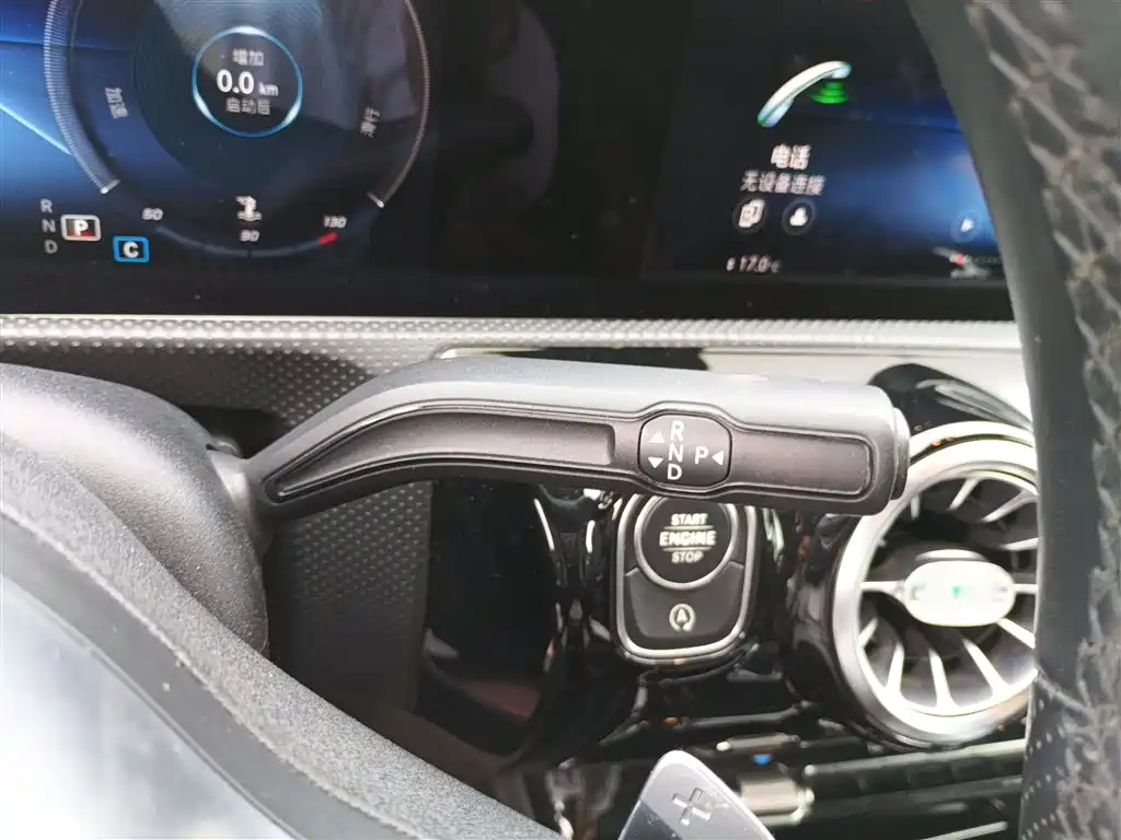 Mercedes-Benz A-Class 2019 Facelift A 200 L Sports Sedan фото 14
