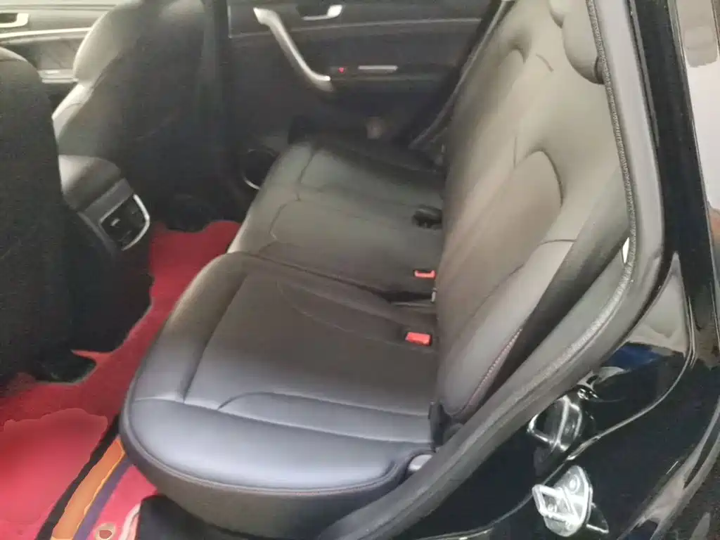 Фото 17 - Haval M6
