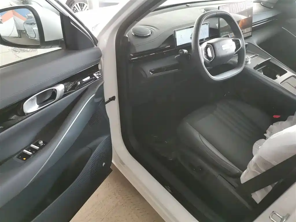 Geely Galaxy Galaxy E5 2026 530km Voyager Edition фото 15