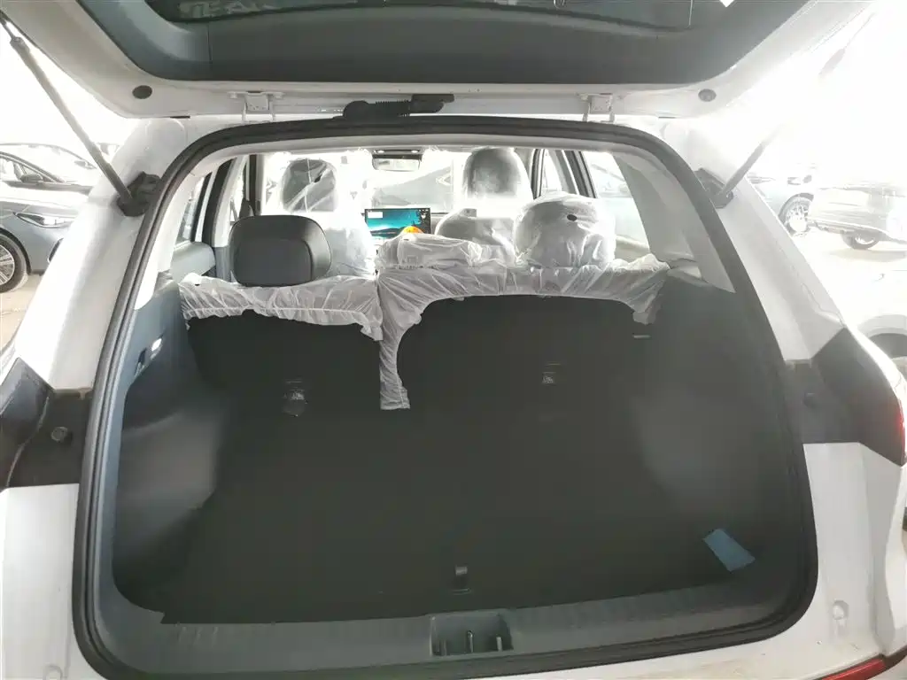 Geely Galaxy Galaxy E5 2026 530km Voyager Edition фото 19