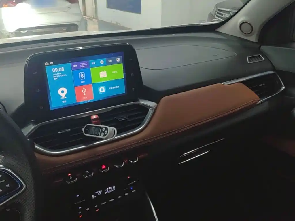 Baojun 510 2017 2017 1.5L Auto Luxury