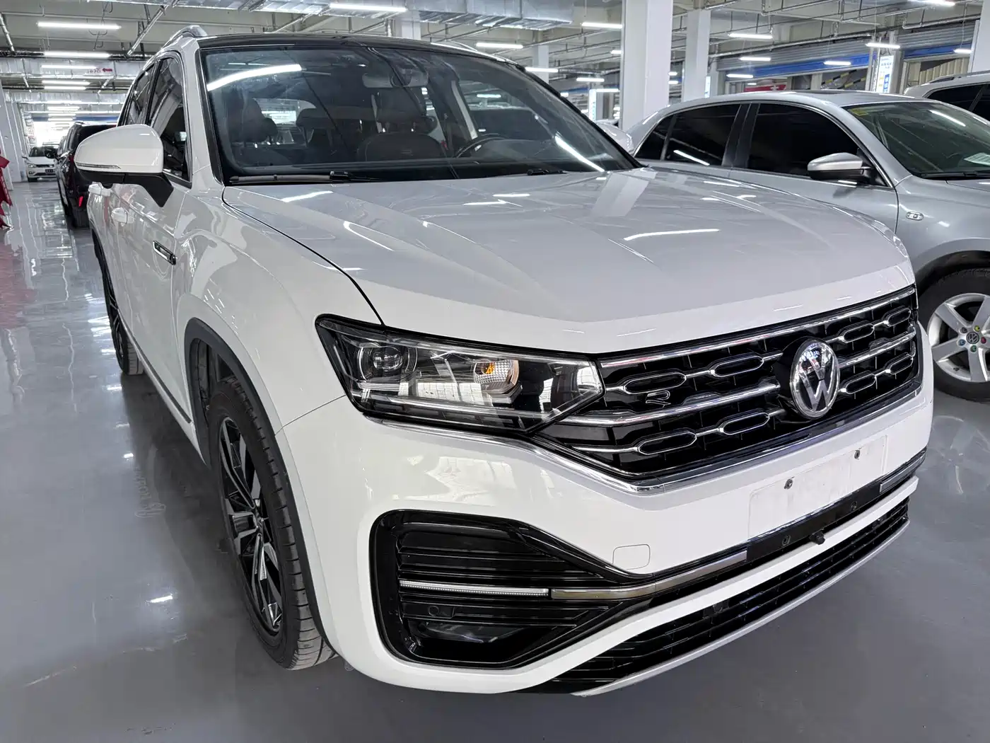 Volkswagen Tayron 2020 380TSI 4WD R-Line Smart Edition фото 3