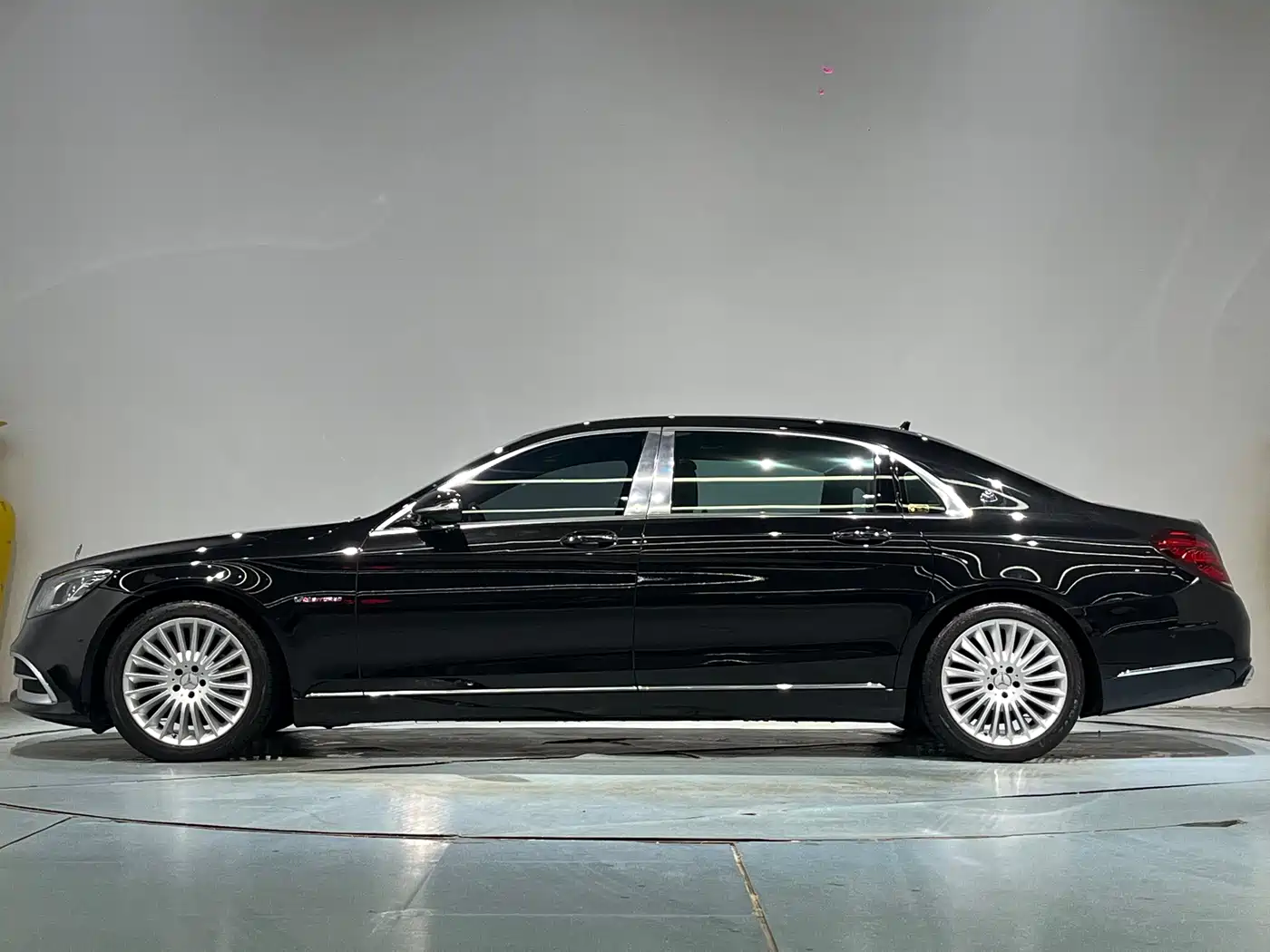 Mercedes-Benz Maybach S-Class 2019 Facelift S 450 4MATIC фото 24