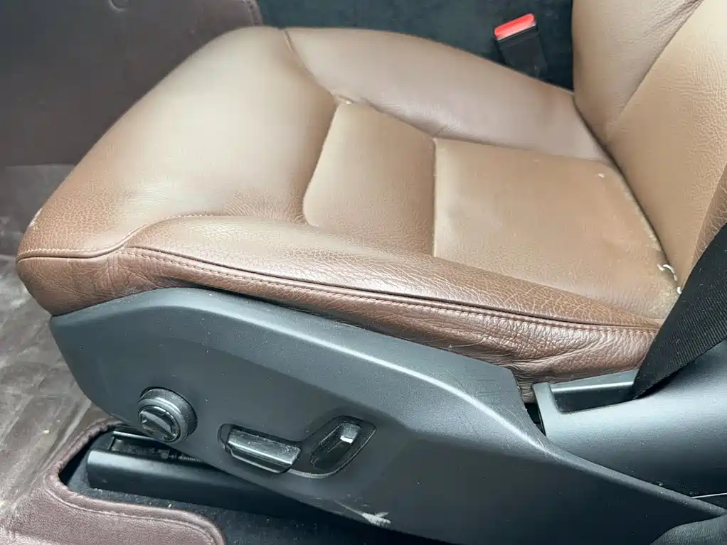 Фото 21 - Volvo XC60