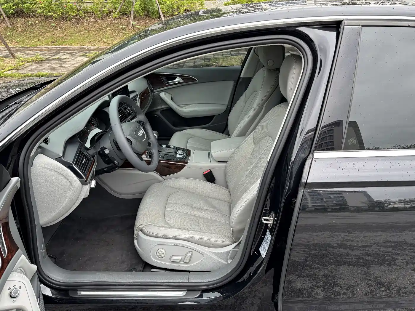 Audi A6L 2014 35 FSI Comfort фото 6