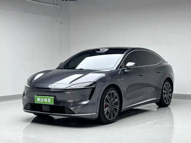 Zhijie Luxeed R7 2025 Extended Range 331km Ultra