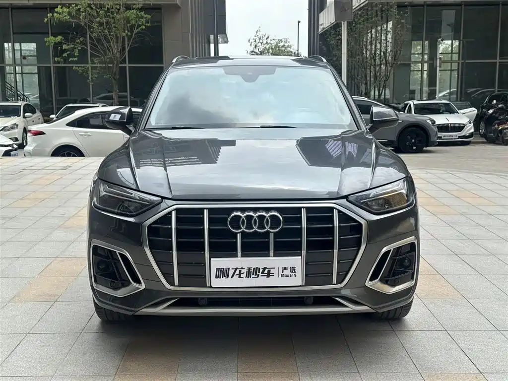 Audi Q5L 2021 45 TFSI Luxury Dynamic фото 3
