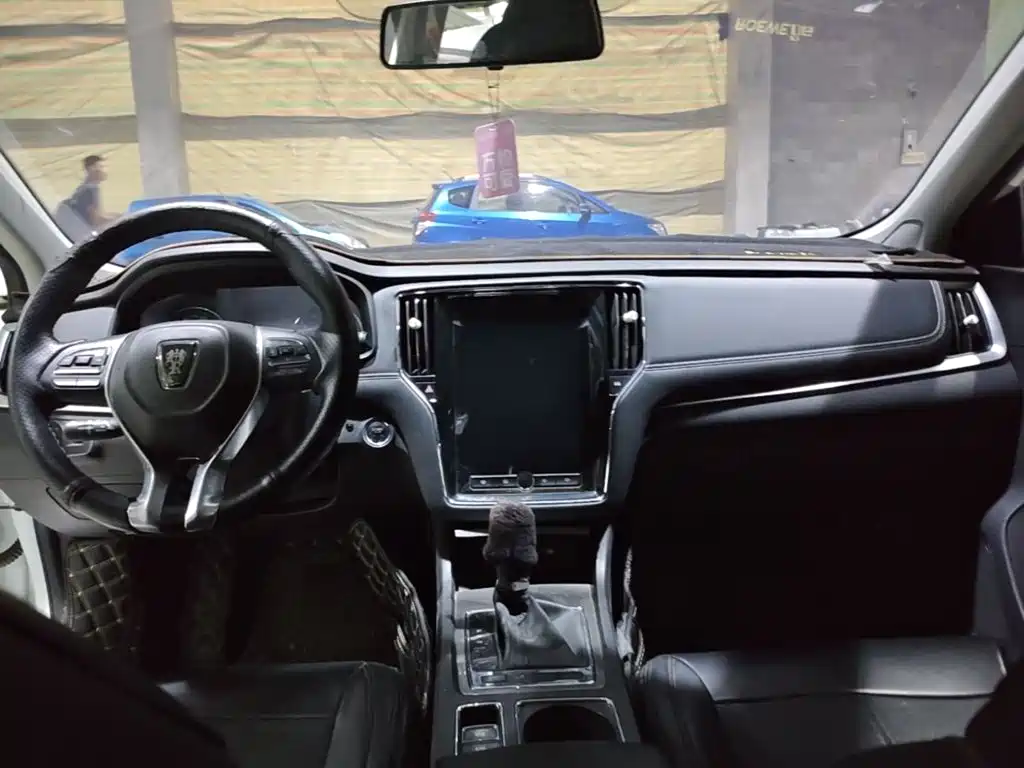 Roewe i6 2019 2018 20T Automatic Internet ZhiXiang Edition