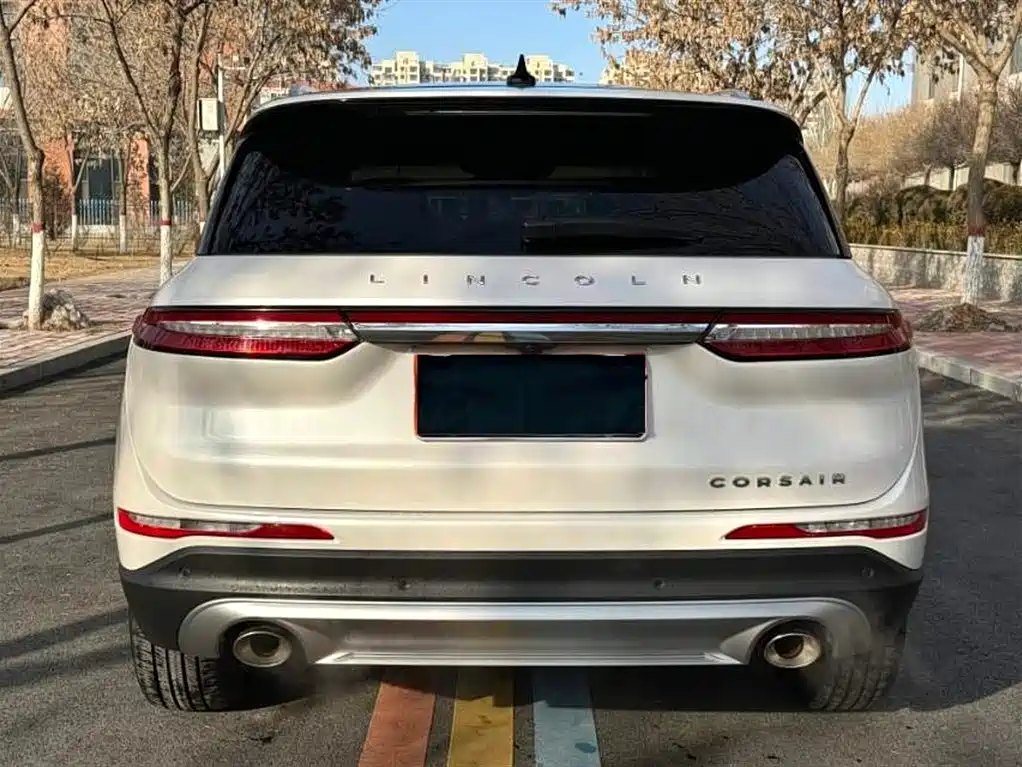 LINCOLN ADVENTURER