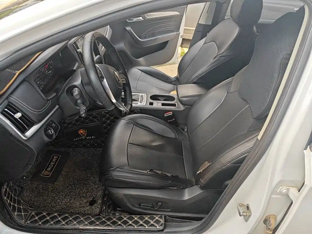 Roewe i6 2019 2018 20T Automatic Internet ZhiXiang Edition