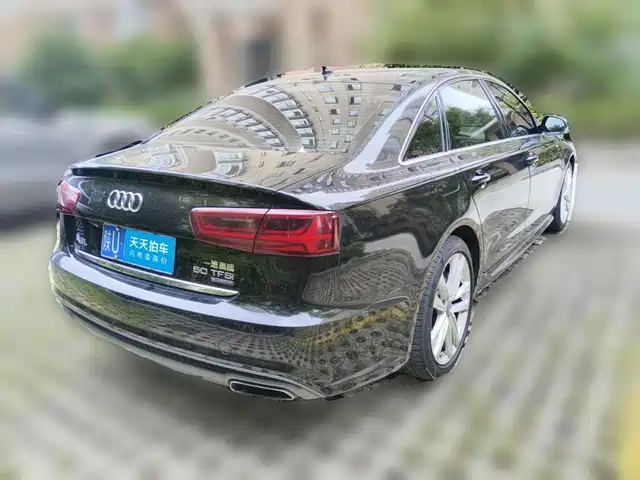 Audi A6L 2018 30th Anniversary 45 TFSI quattro Luxury — фото 2