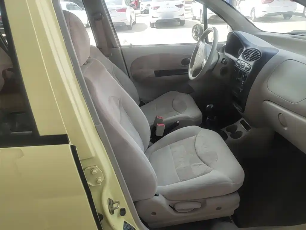 Chery QQ3 2014 2012 Fashion Edition 1.0L Manual Champion Model
