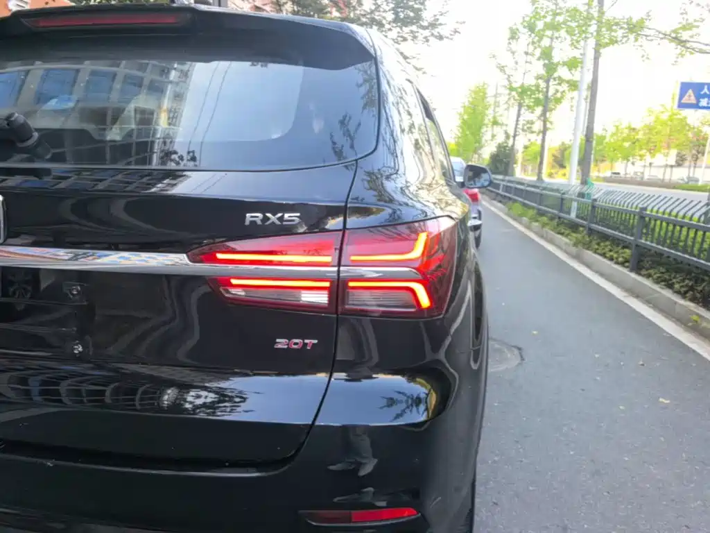 Roewe RX5 2016 2016 20T 2WD Automatic Internet Smart Edition
