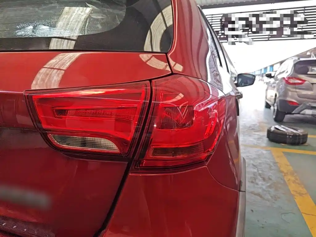 Haval H1 2015 2015 1.5L AMT Luxury