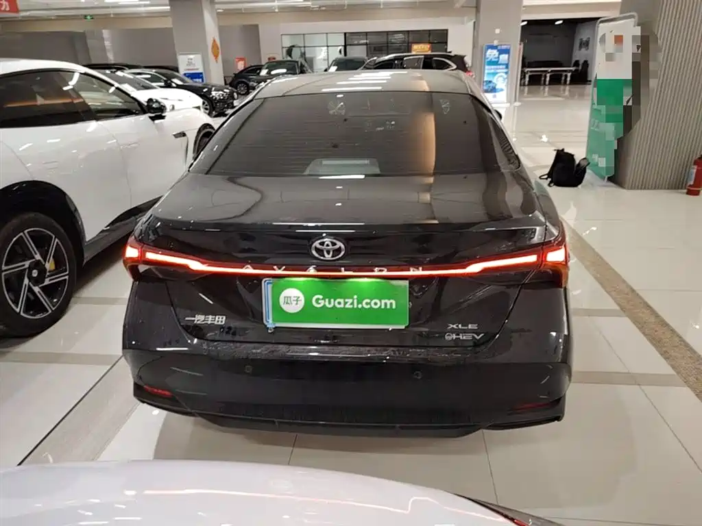 Toyota Avalon 2024 Model Hybrid 2.0L Prestige Edition фото 6