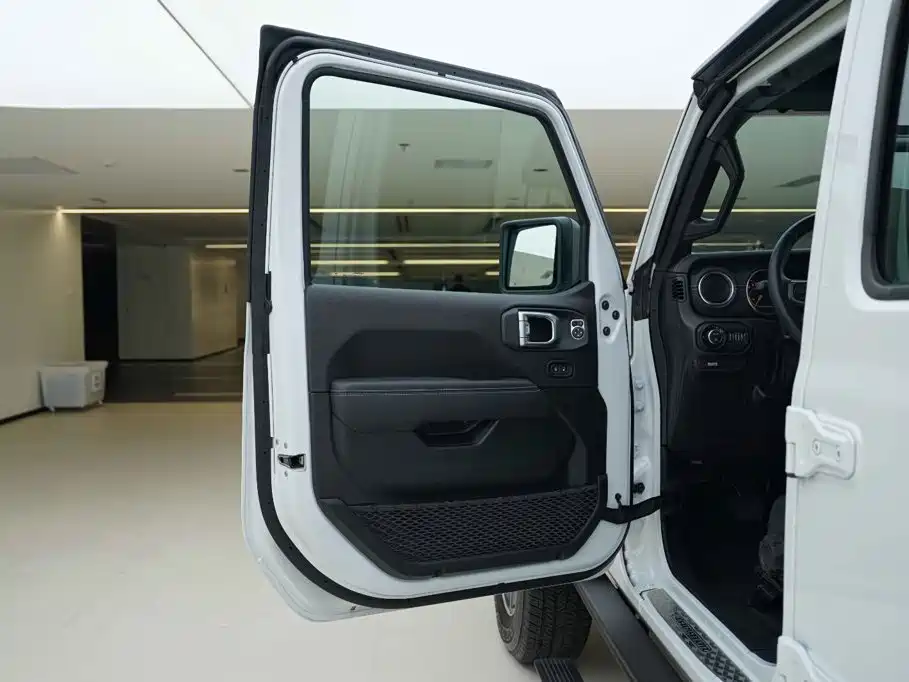 Jeep Gladiator 2023 2022 3.6L Pioneer Edition