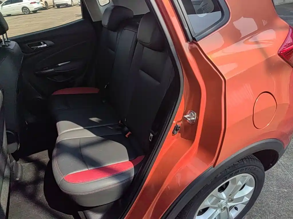 Changan CS15 2016 2016 1.5L Automatic Fashion