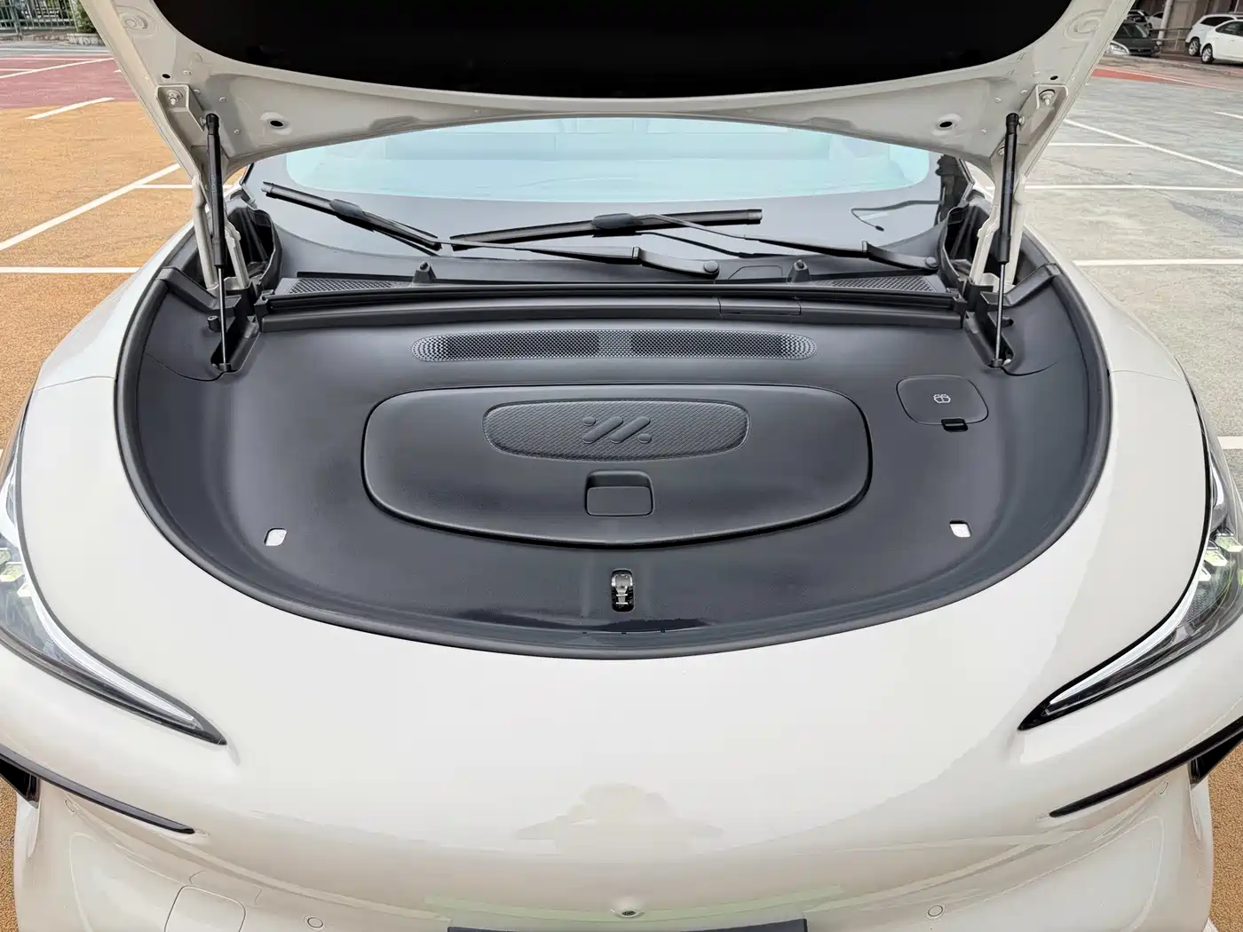 IM Motors IM LS6 2024 2023 Max Standard Edition