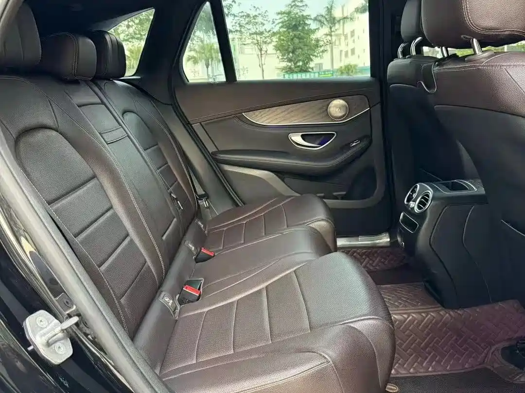 Mercedes-Benz GLC 2020 Facelift GLC 300 L 4MATIC Dynamic фото 5