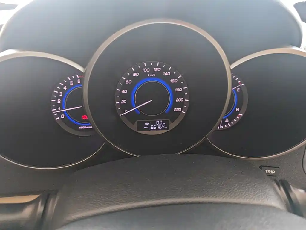 Changan Eado 2015 2015 1.6L Manual Luxury China V