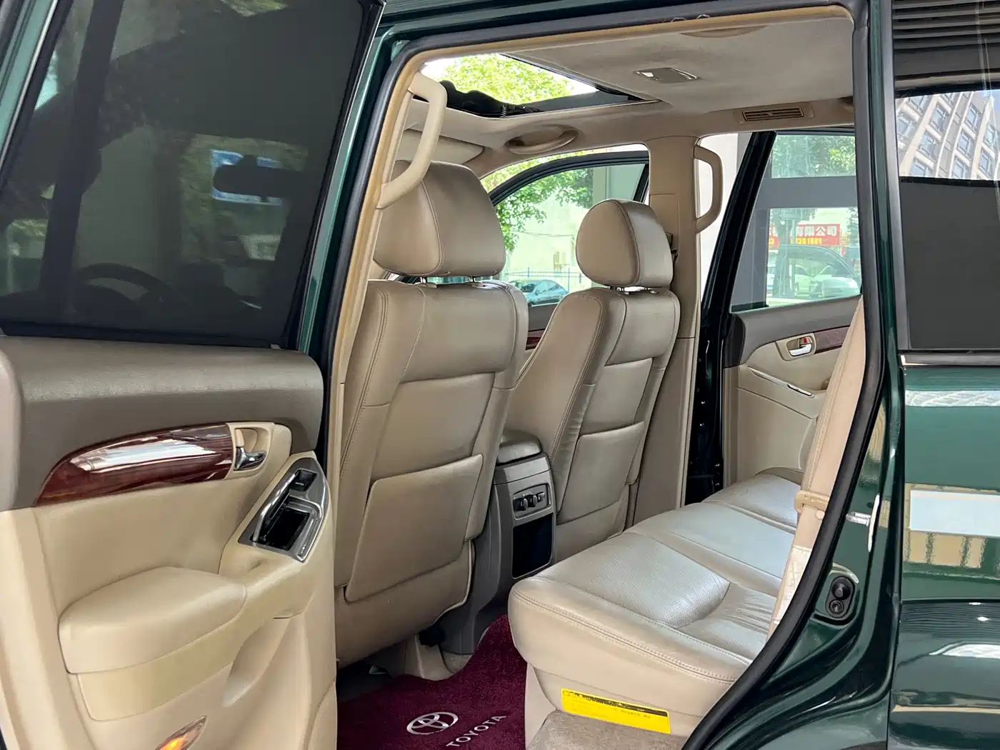 Toyota Prado (Import) 2004 VX 4.0 фото 17