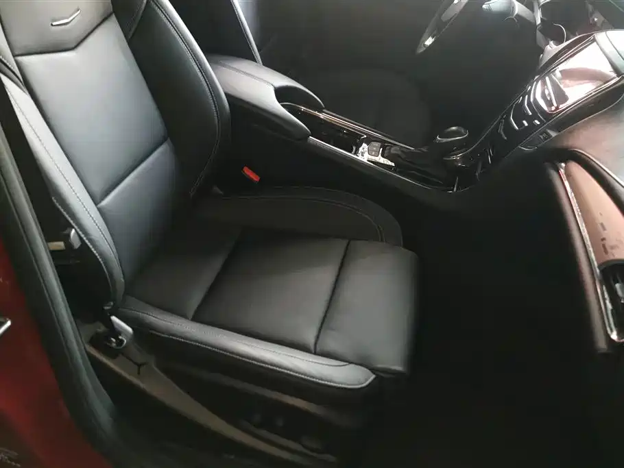 Cadillac ATS-L 2017 28T Fashion фото 8