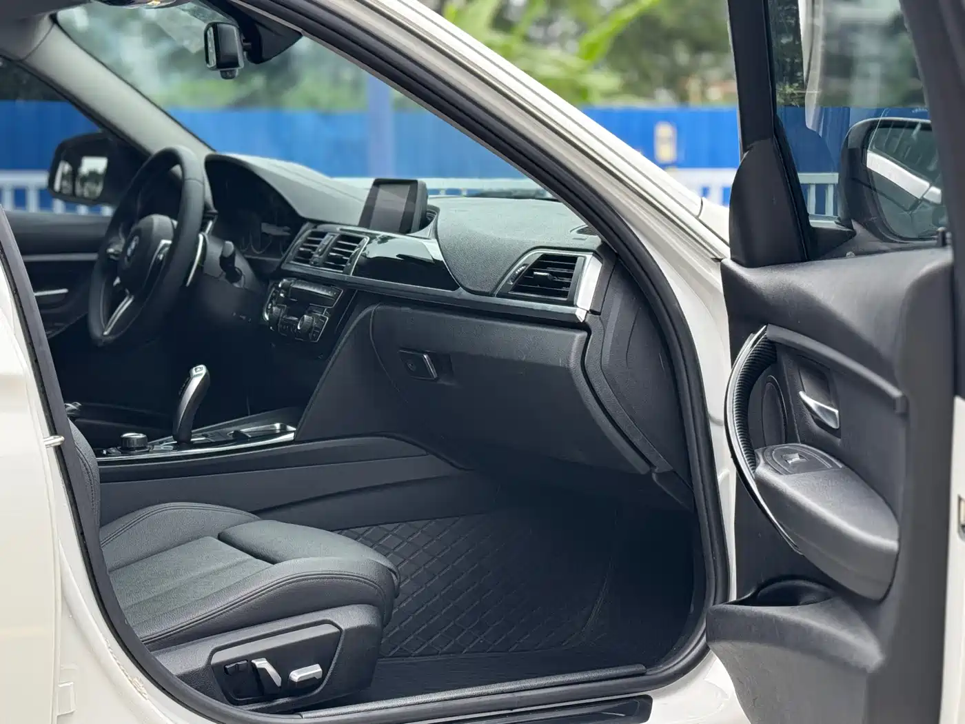 BMW 3 Series 2018 320Li Fashion Style фото 12