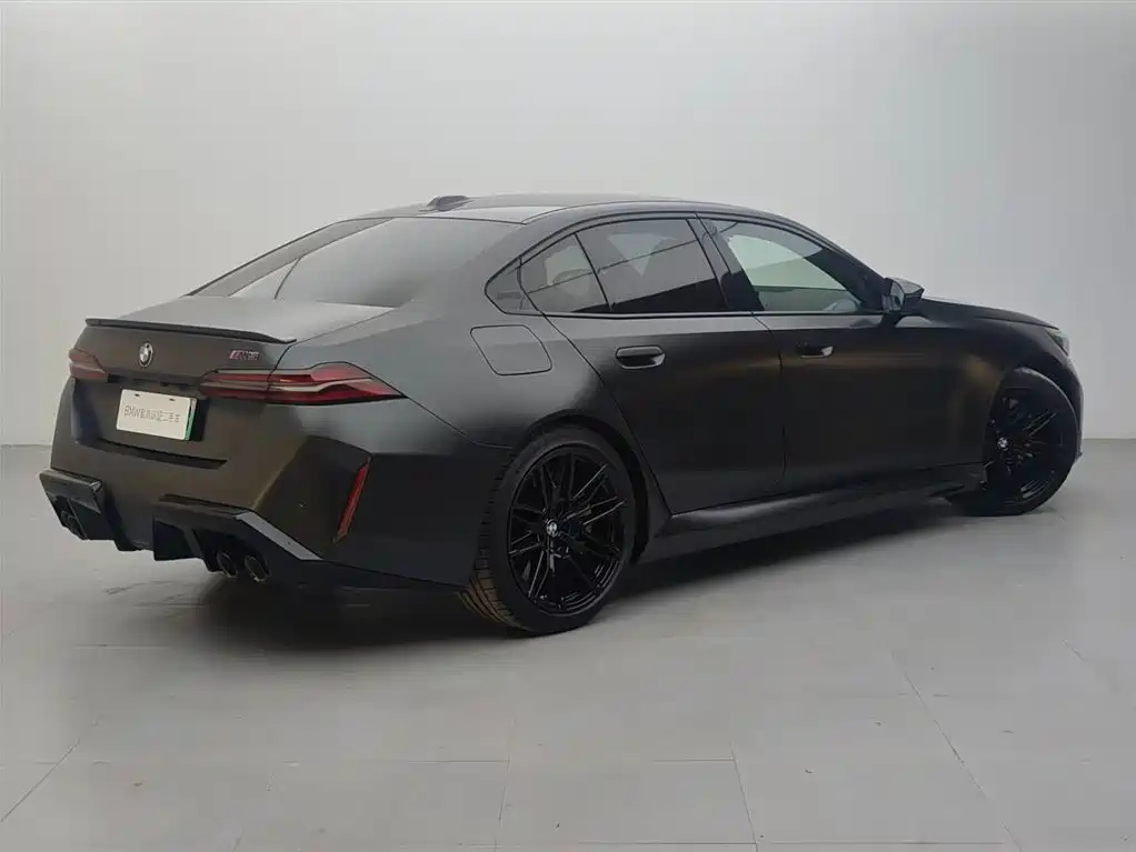 BMW M5 New Energy 2025 M5 фото 4