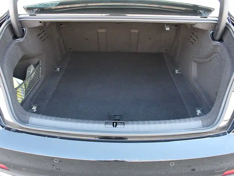 Audi A6L 2019 40 TFSI Luxury Elegance фото 8