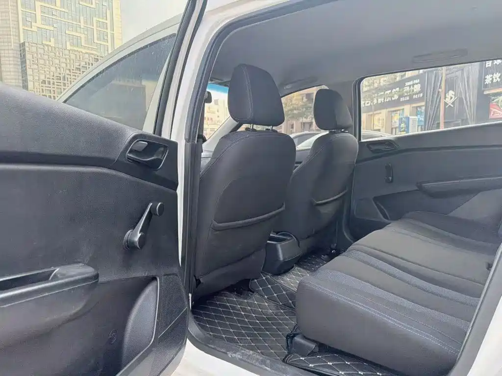 2020 Baojun 310W