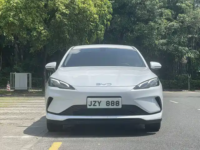 BYD Hai Bao 05 DM-i 2025 DM-i Smart Drive Edition 55KM Luxury — фото 3