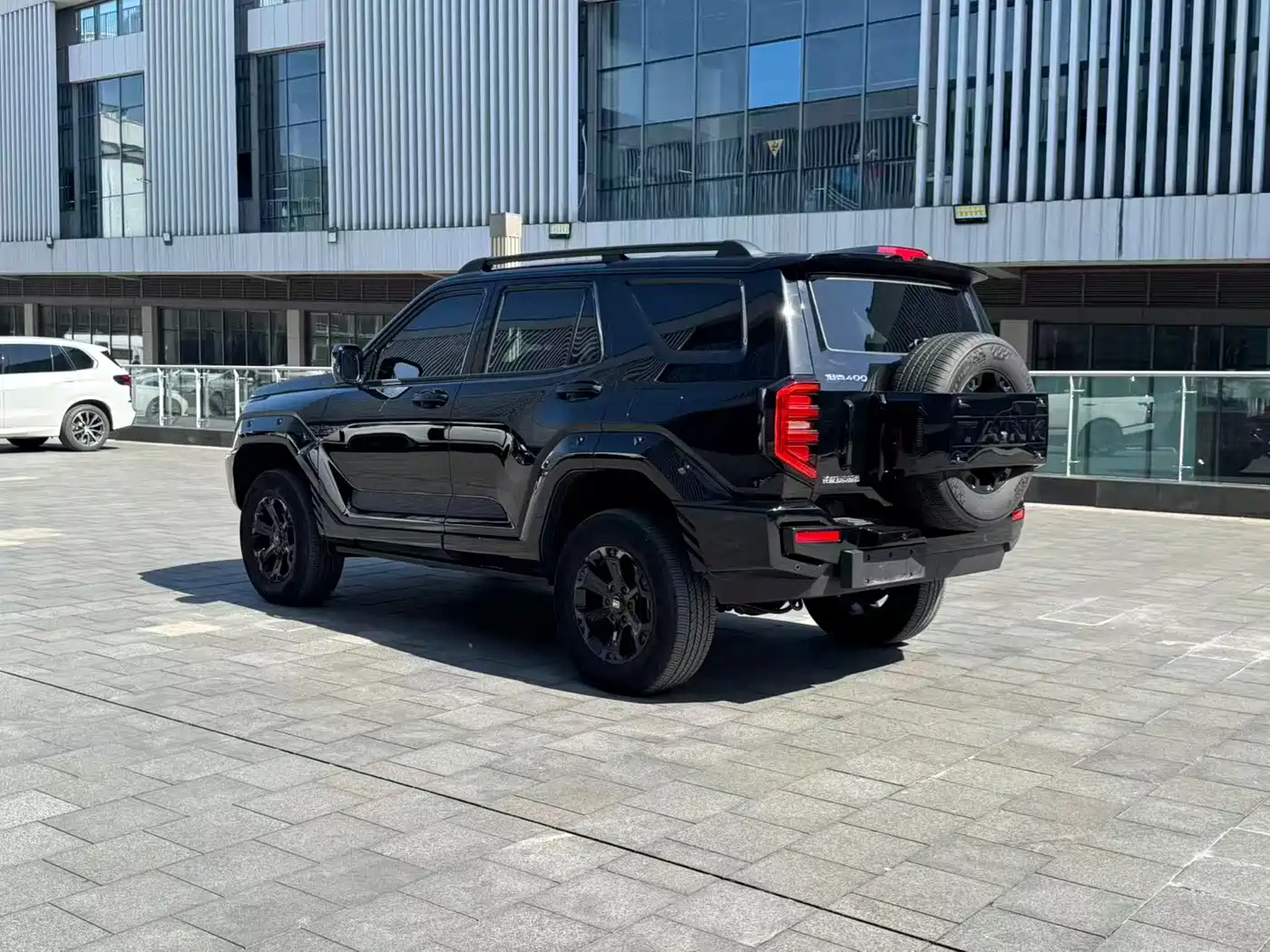 TANK TANK 400 NEW ENERGY