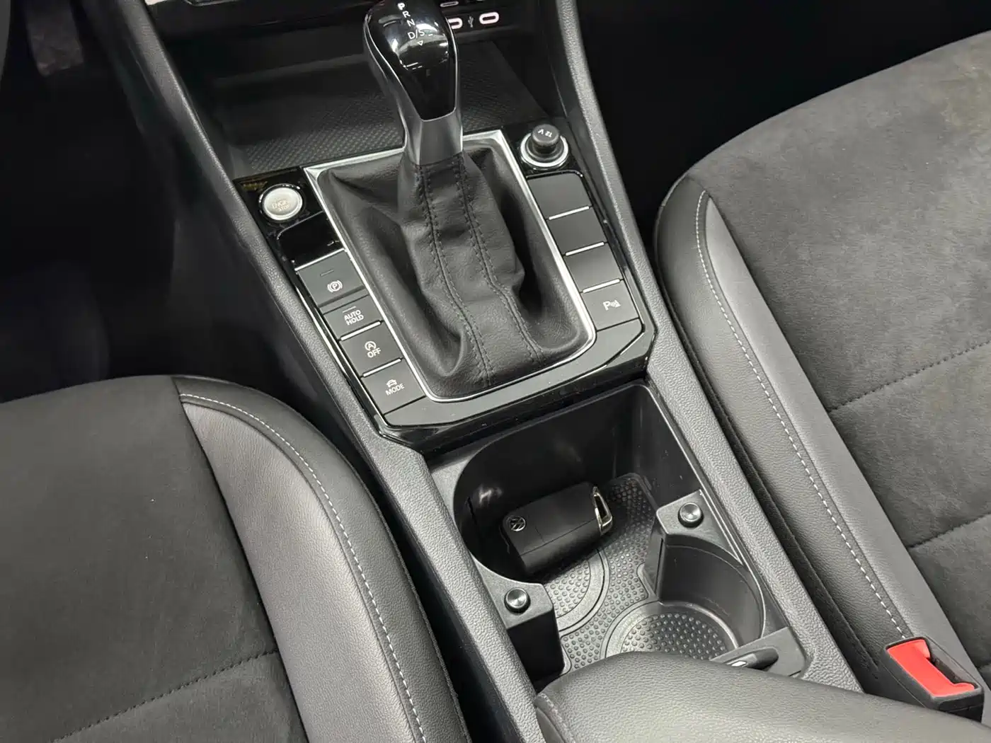 Volkswagen Sagitar 2022 280TSI DSG Excellence Edition фото 15