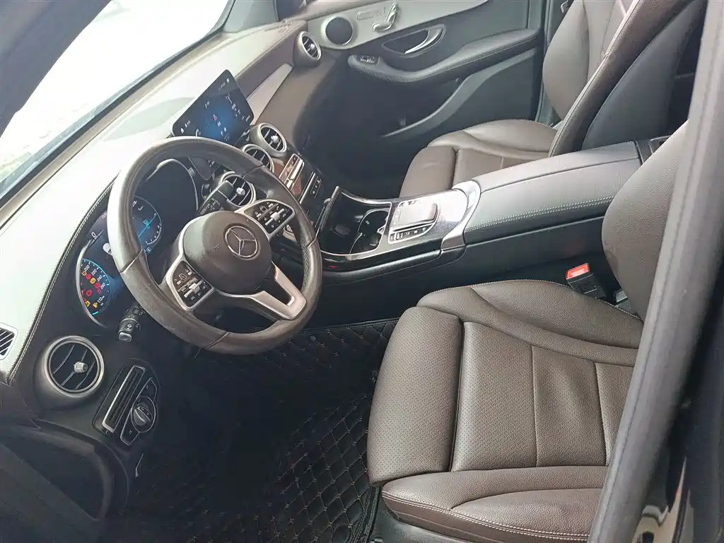 Mercedes-Benz GLC 2022 Facelift III GLC 260 L 4MATIC Dynamic фото 15