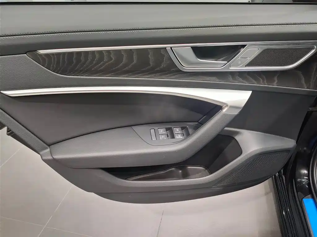 Audi A6L 2024 45 TFSI quattro Premium Dynamic фото 21