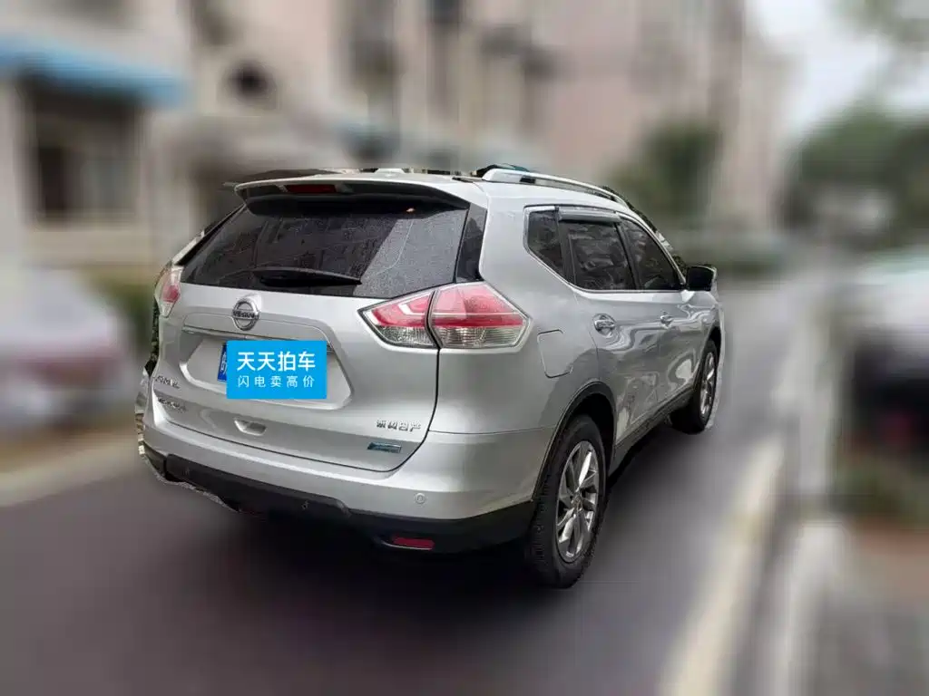 Фото 2 - Nissan X-Trail