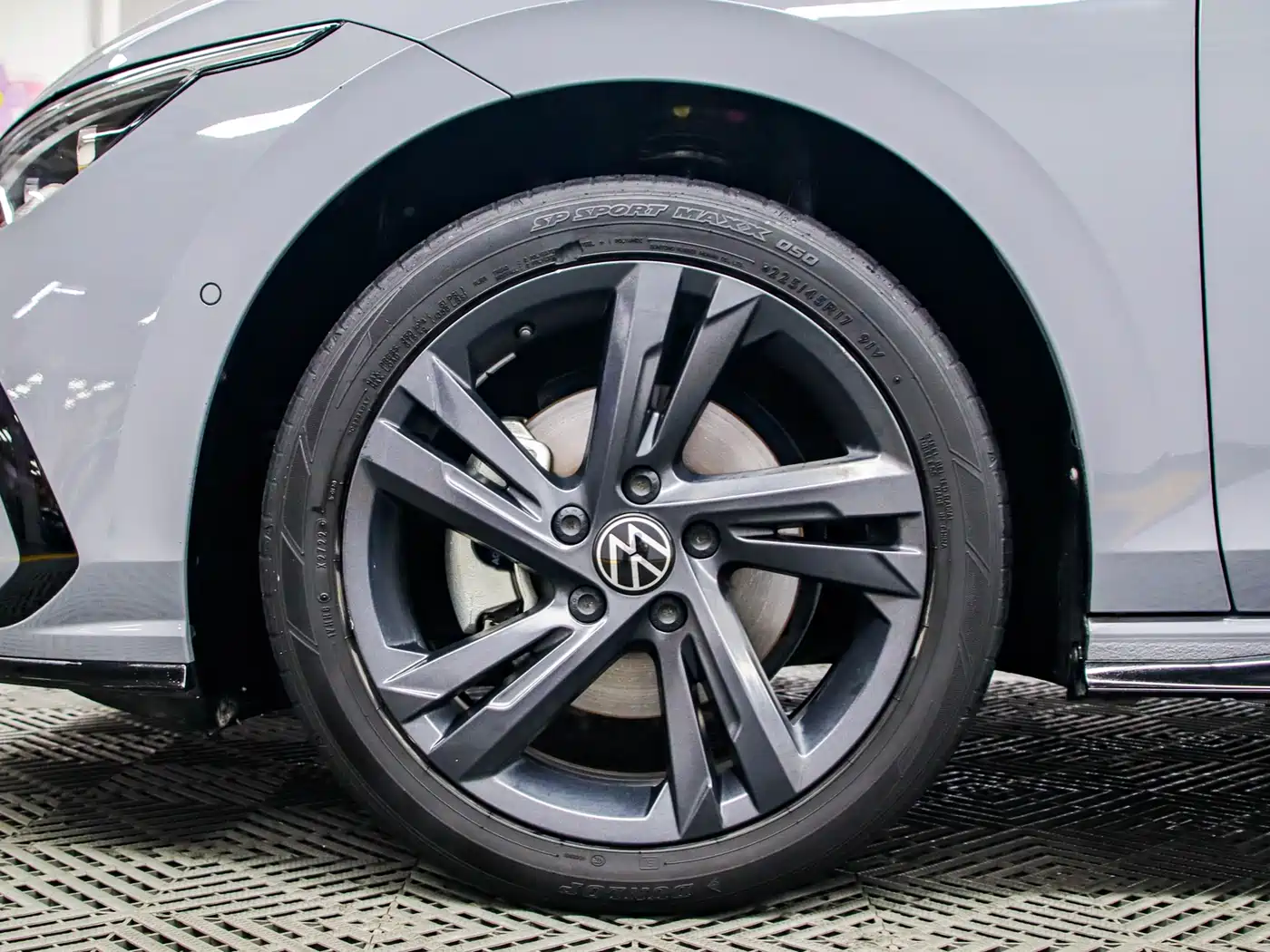 Volkswagen Golf 2021 280TSI DSG R-Line фото 17