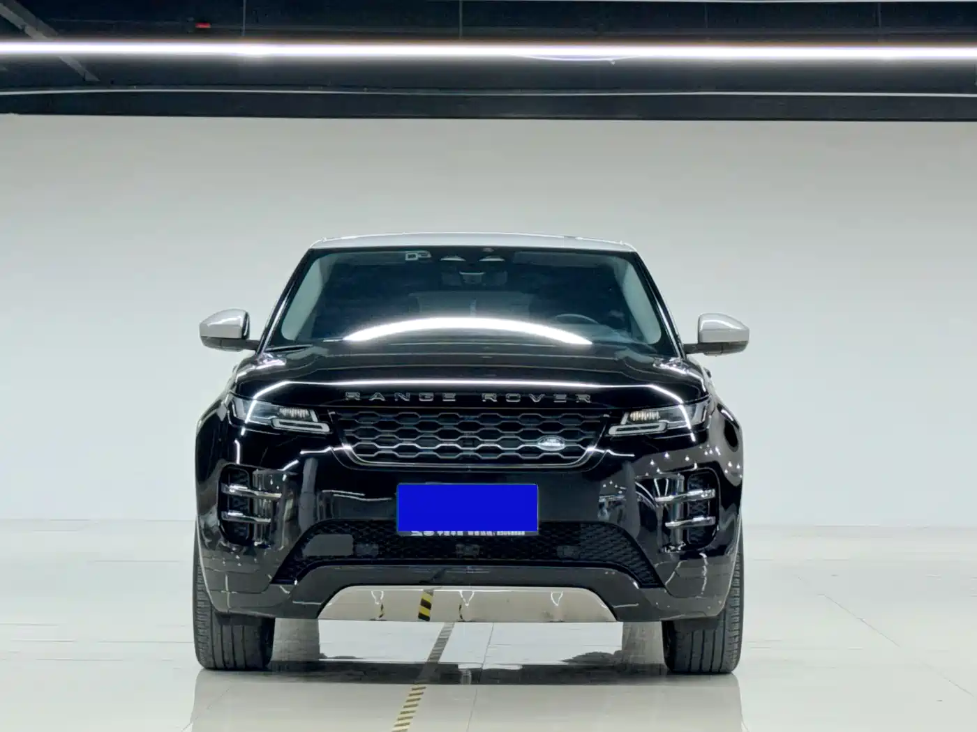 Land Rover Range Rover Evoque 2021 Range Rover Evoque L 249PS R-Dynamic First Edition Launch Edition фото 2