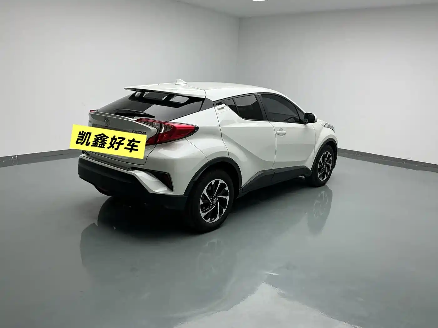 Toyota IZOA 2018 2.0L Speed Edition China VI фото 6