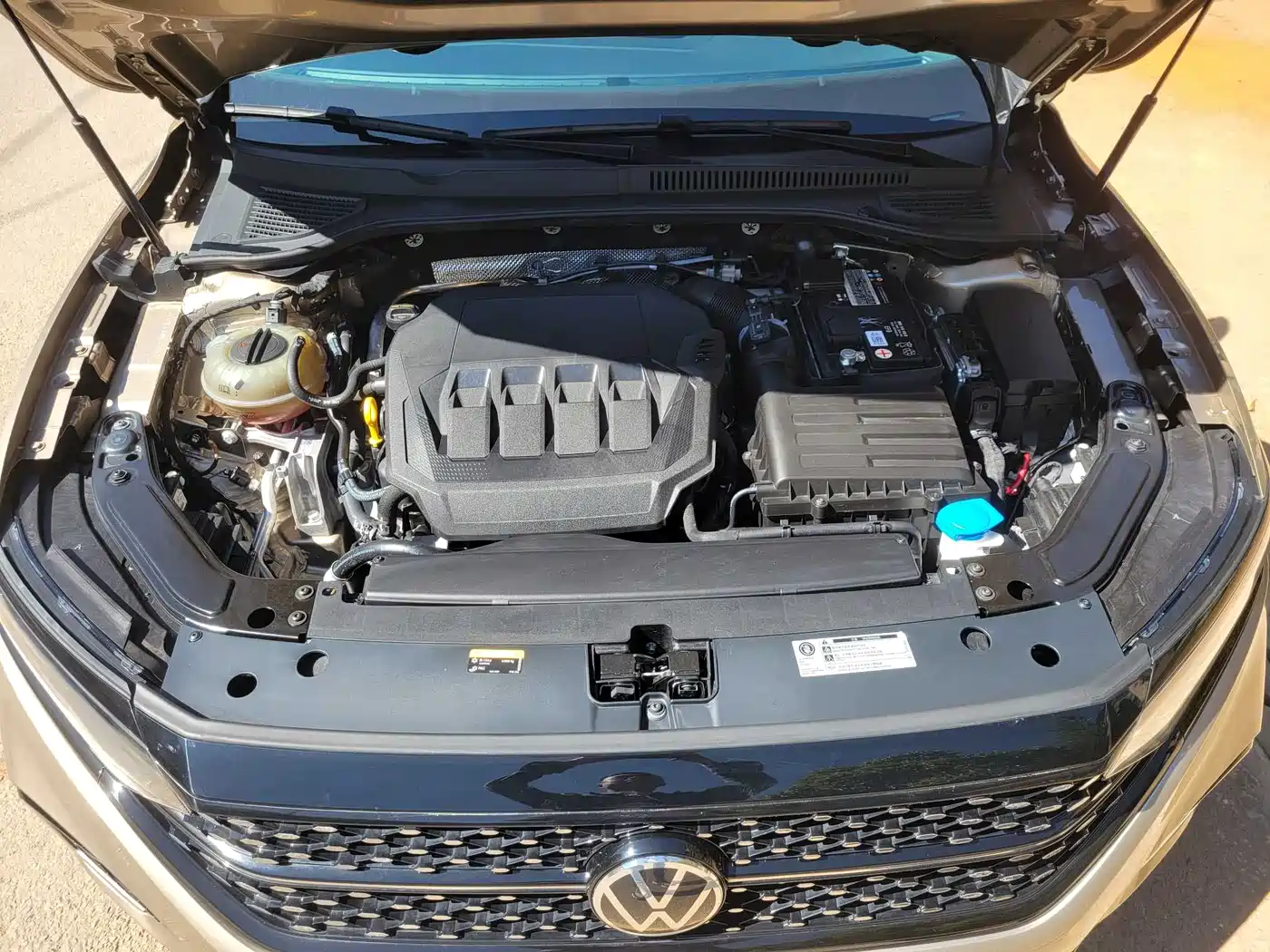 Volkswagen Passat 2022 330TSI Starlight Elite Edition фото 18