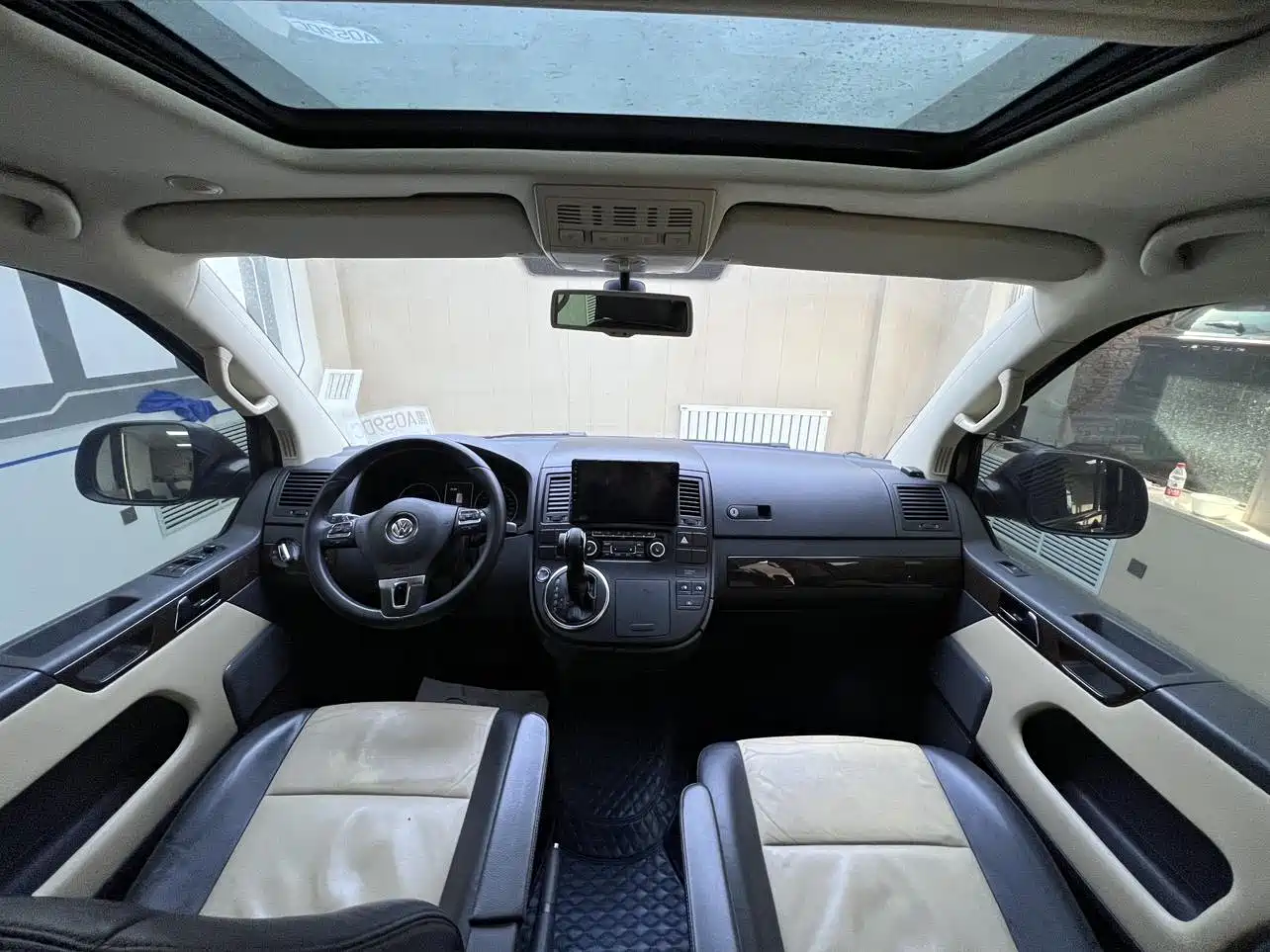 Volkswagen Multivan 2016 2014 2.0TSI AWD Executive