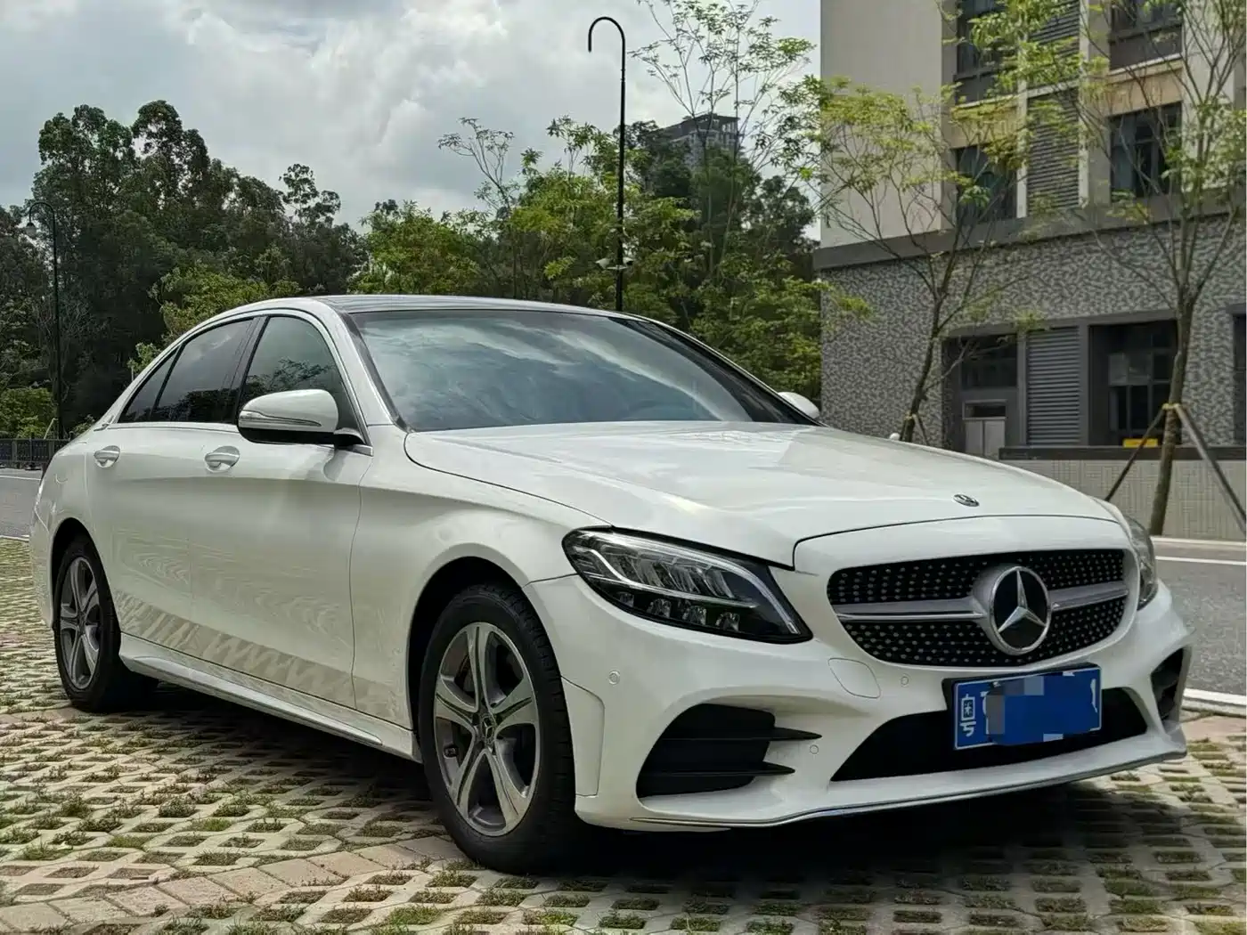 Mercedes-Benz C-Class 2020 C 260 L Sport фото 3