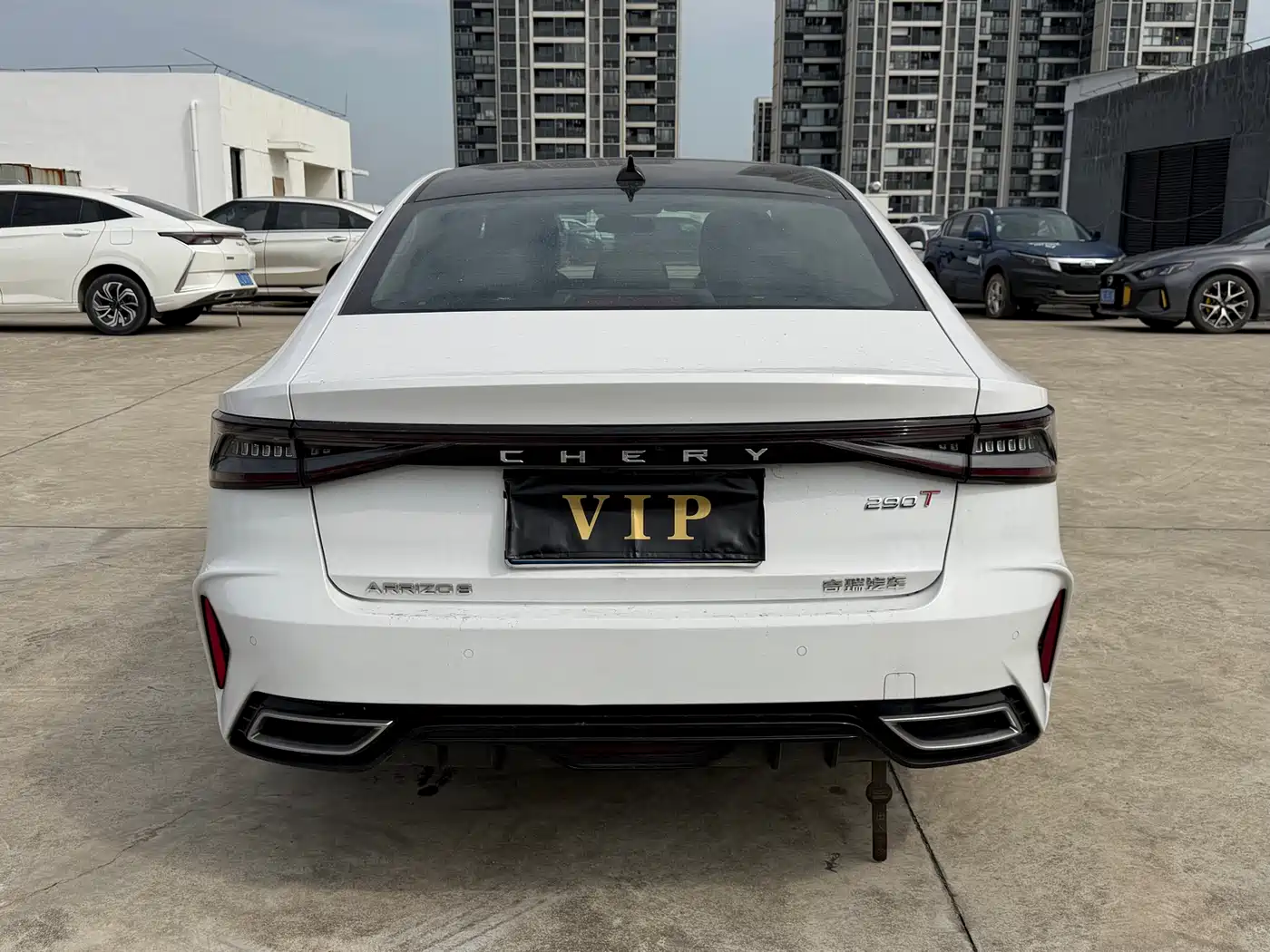 CHERY ARRIZO 8
