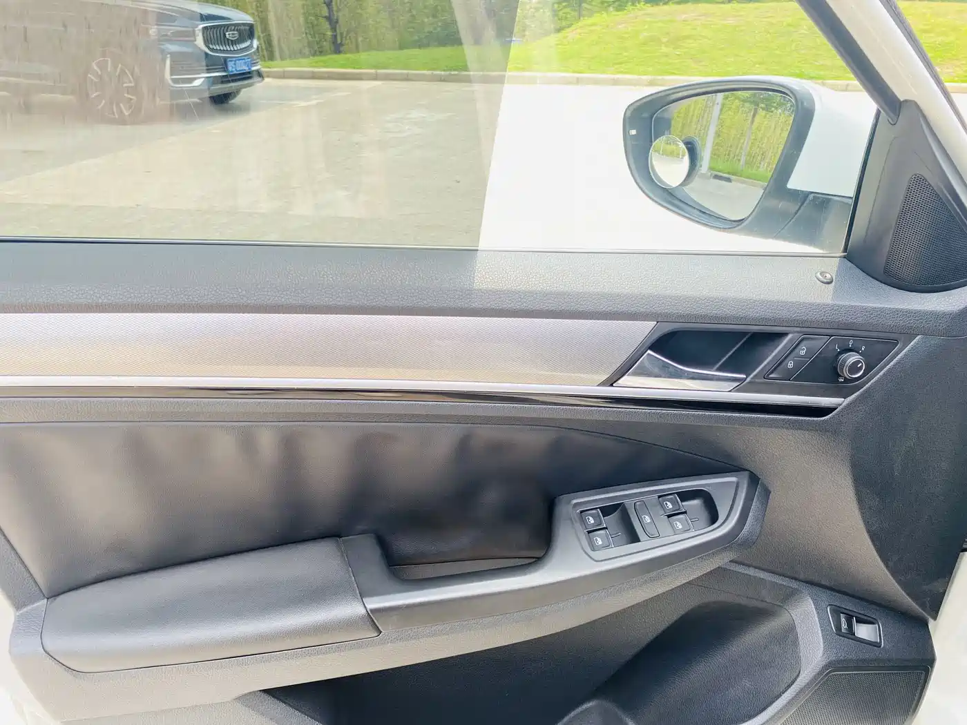 Volkswagen Bora 2016 Model 1.6L Automatic Comfort фото 9