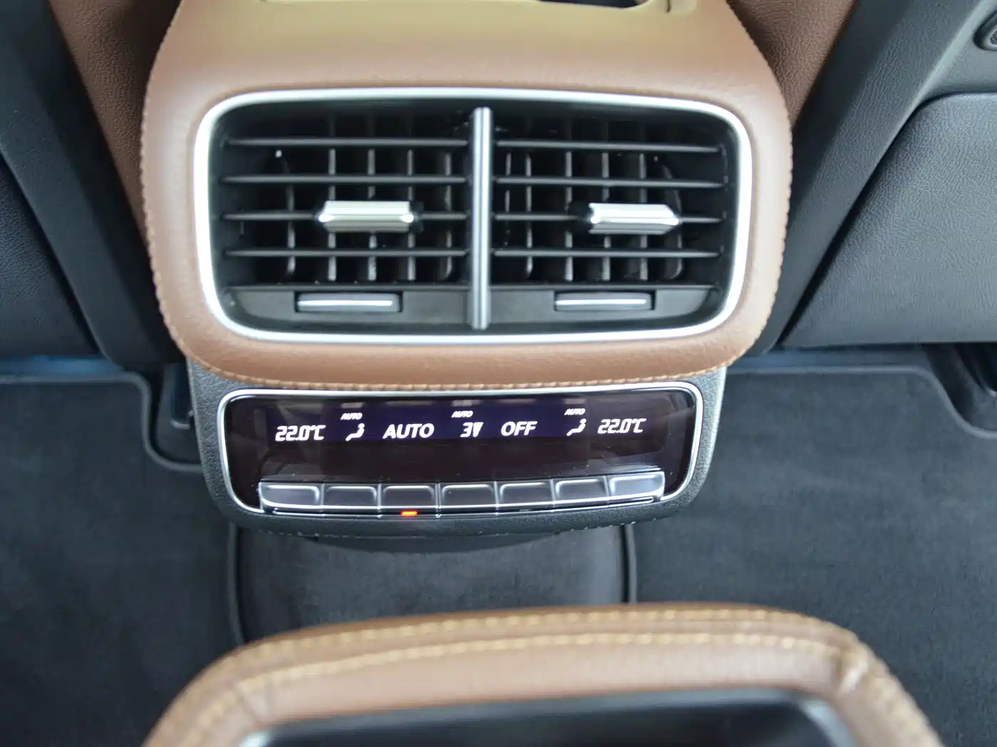 Mercedes-Benz GLS 2024 GLS 450 4MATIC Fashion Edition фото 13