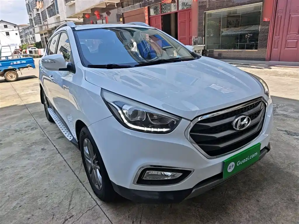 Hyundai Beijing Hyundai ix35 2015 2.0L Automatic 2WD Smart Type China IV фото 4